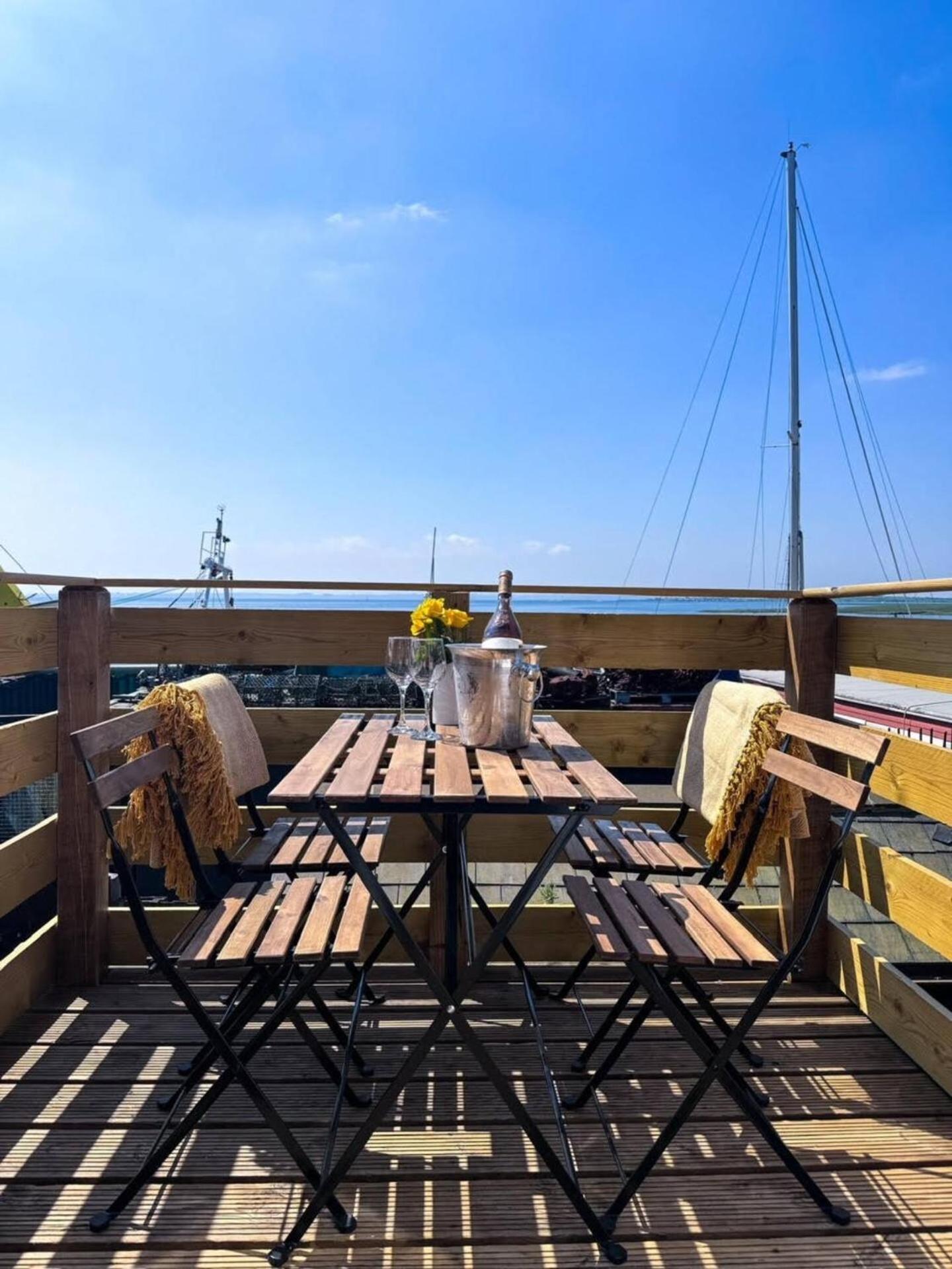 Pass The Keys Stunning Cottage In The Heart Of Old Leigh Southend-on-Sea Exterior photo