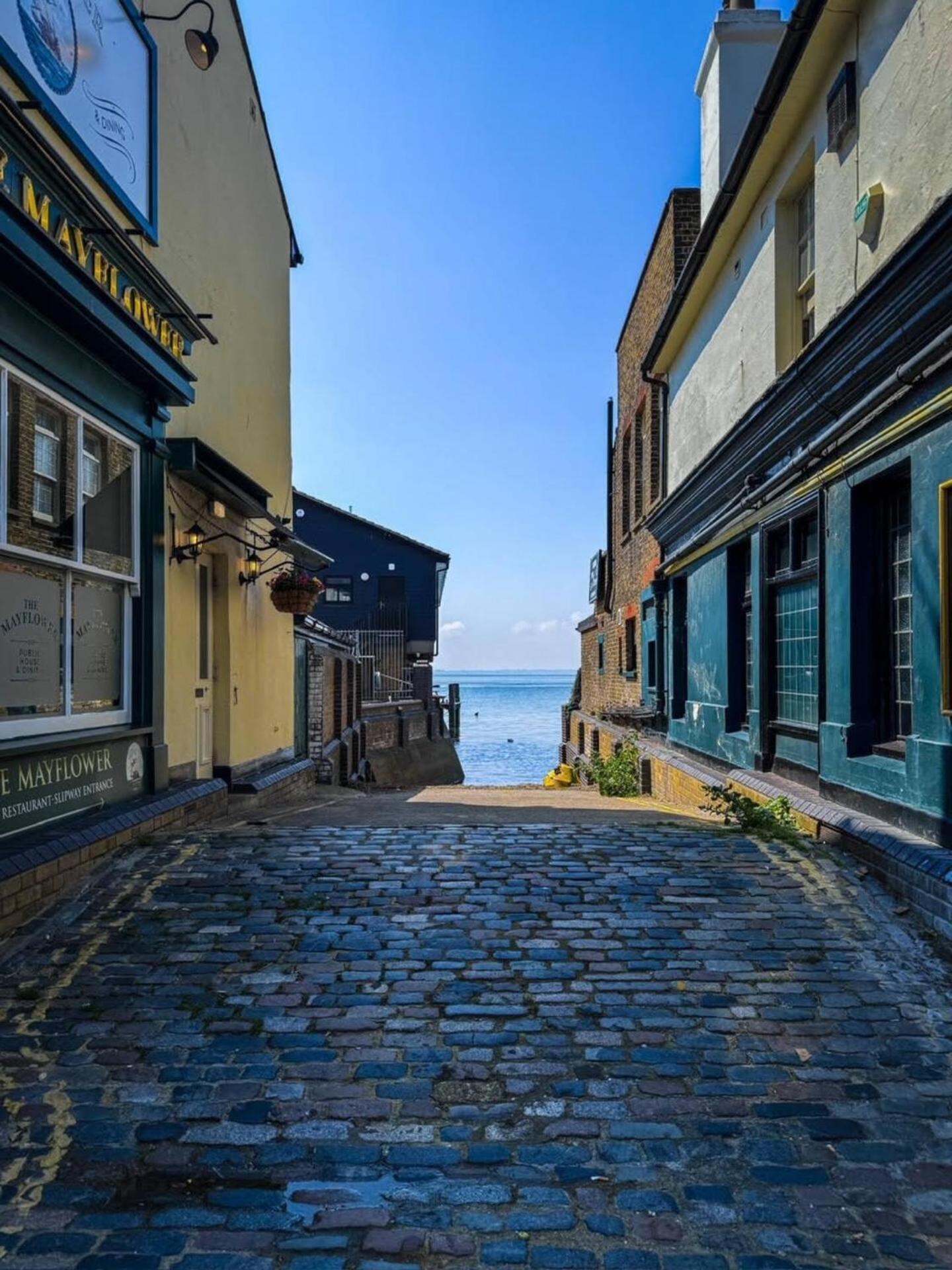 Pass The Keys Stunning Cottage In The Heart Of Old Leigh Southend-on-Sea Exterior photo